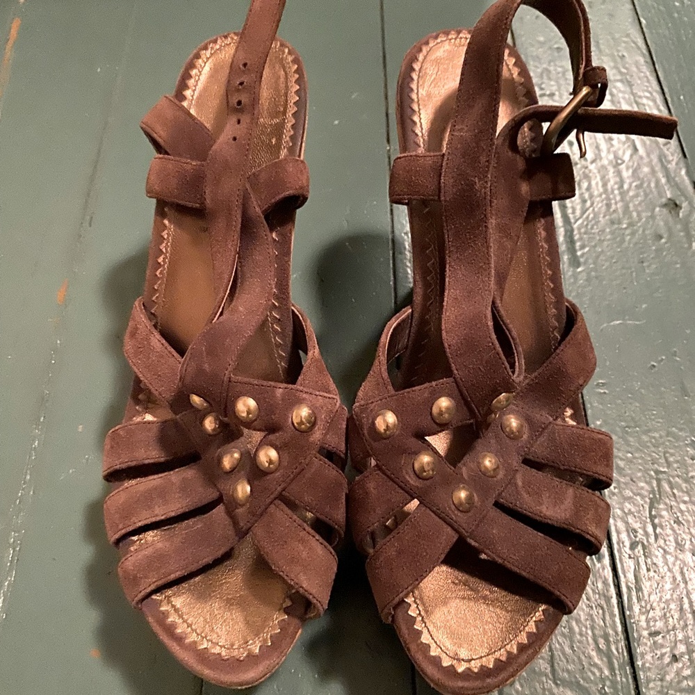Prada platform sandal -brown